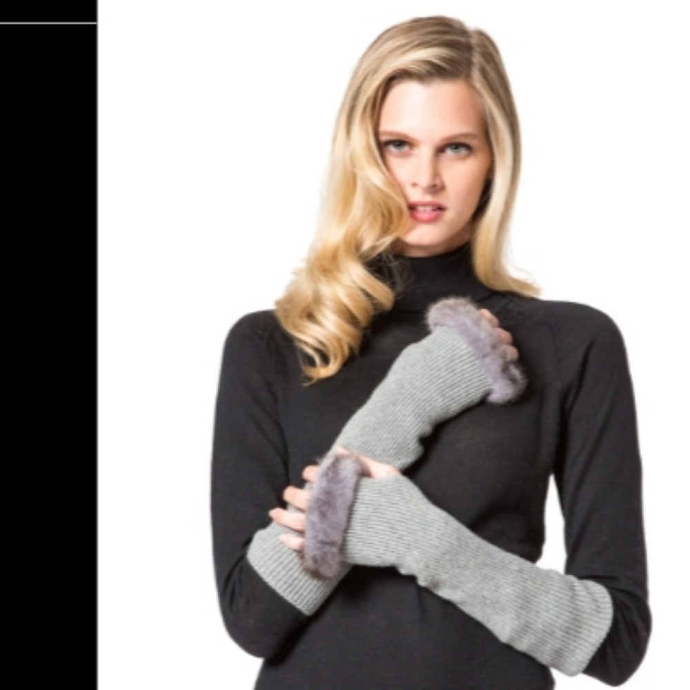 Belle Fare Cashmere Fingerless Gloves
